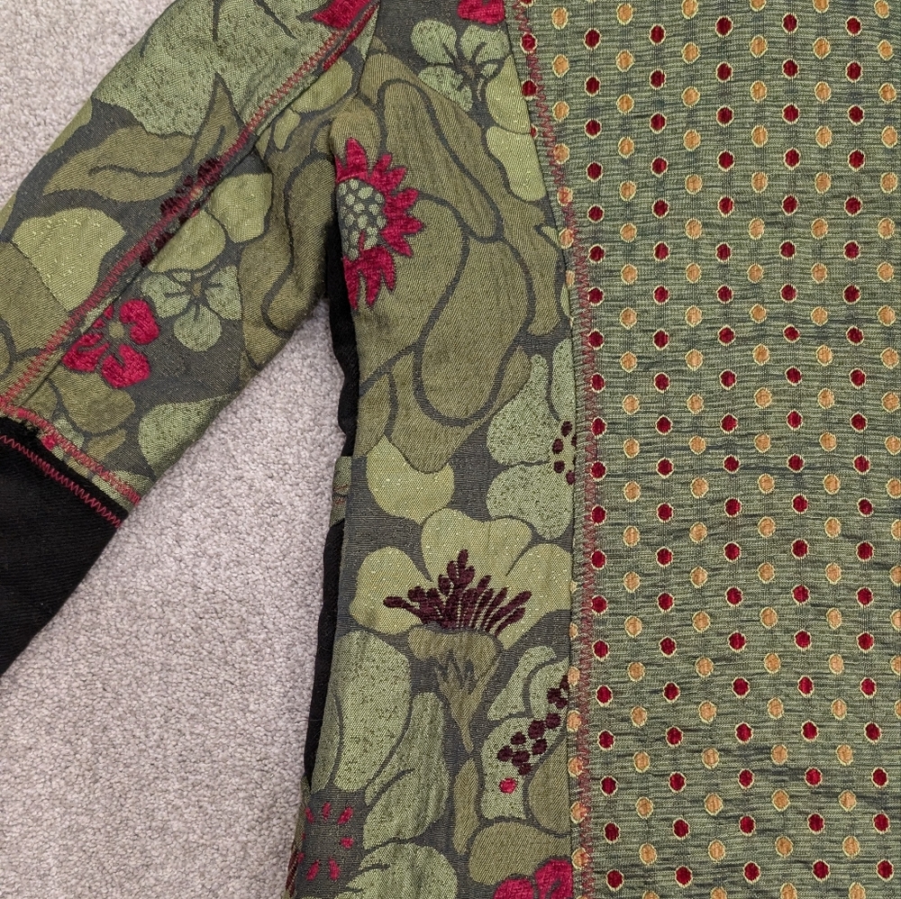 GUC Neslay Paris Women Sz S Jacquard Long Blazer Jacket Black Green Floral Fairy - Picture 9 of 11